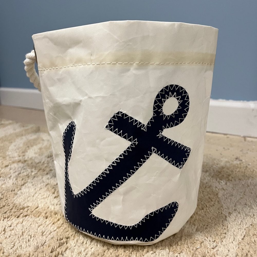 Maine Sea Bag Bucket